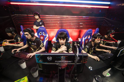 聚焦于本次 聚焦于本次