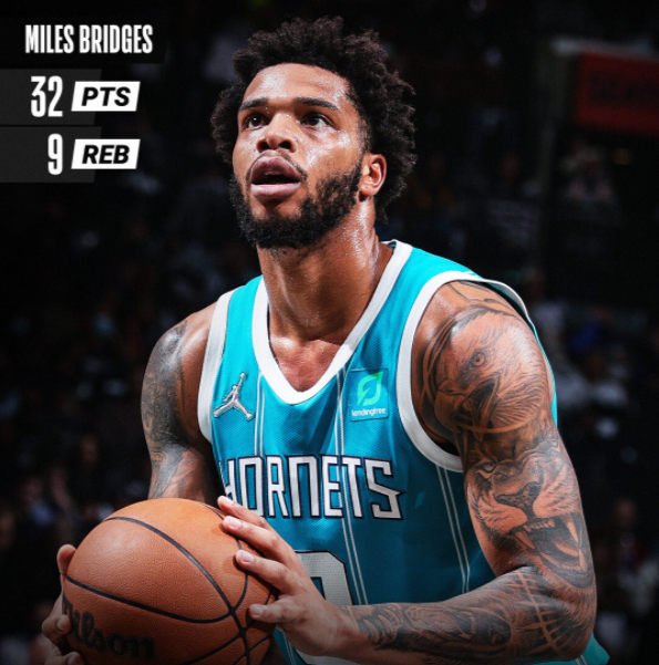 发球压制 发球压制