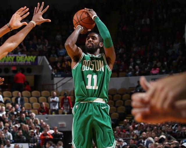 持球攻坚 持球攻坚